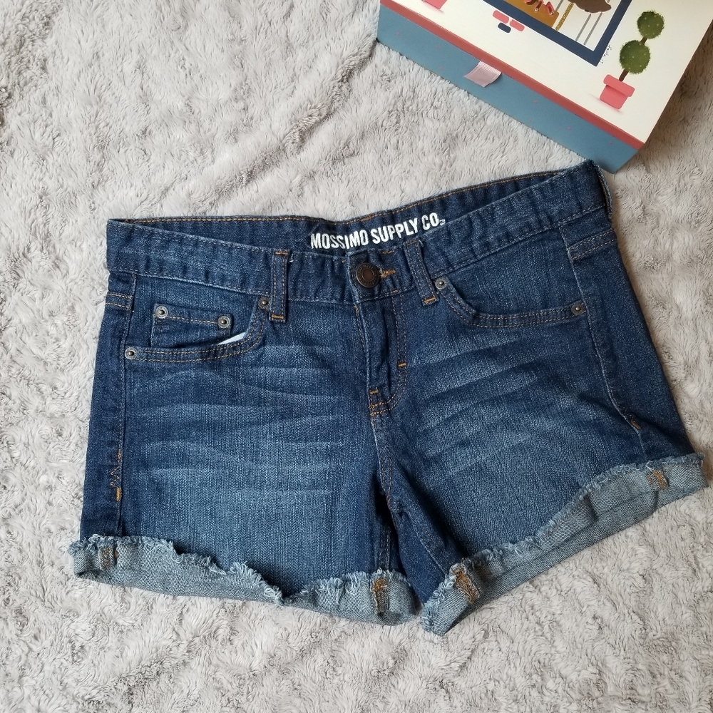 Mossimo short